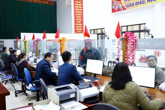 Phú Thọ xây dựng cán bộ cơ sở chuyên nghiệp, trách nhiệm, gần dân