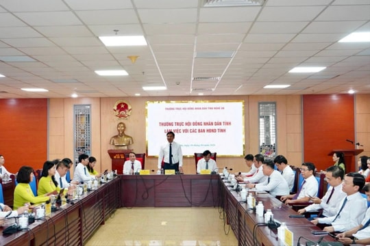 Nghệ An kiện toàn nhân sự, tạo đà đổi mới hoạt động HĐND tỉnh