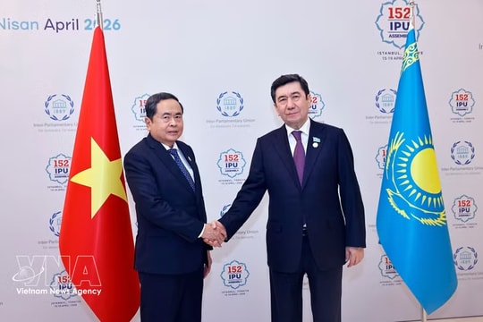 NA Chairman meets with Kazakhstan’s lower house speaker in Türkiye