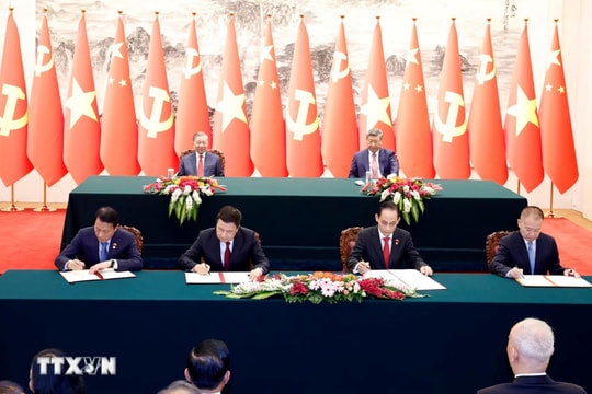 32 văn kiện hợp tác được ký kết trong chuyến thăm Trung Quốc của Tổng Bí thư, Chủ tịch nước Tô Lâm
