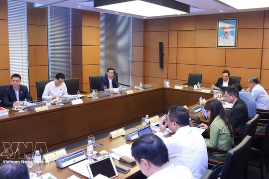 Draft law proposes flexible tax thresholds, extended incentives for EVs