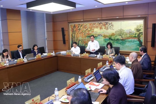 Lawmakers suggest groundbreaking mechanisms to revive Vietnamese culture
