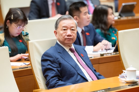 Chiều 20/4/2026: Quốc hội thảo luận tại hội trường