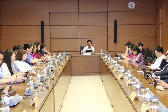 Chiều 21/4/2026: Thảo luận Tổ 16 (Đoàn ĐBQH các tỉnh Cao Bằng, Đắk Lắk, Tuyên Quang)