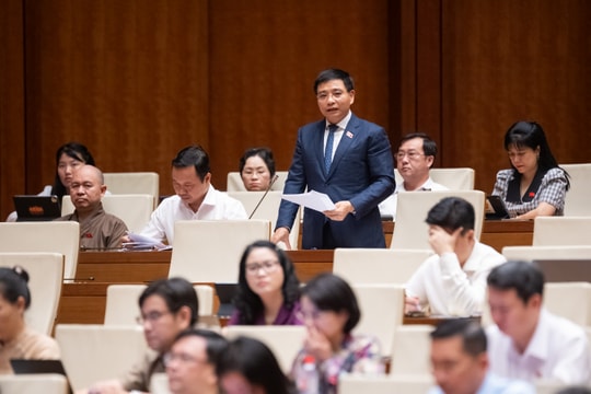 Sáng 21/4/2026: Quốc hội thảo luận tại hội trường