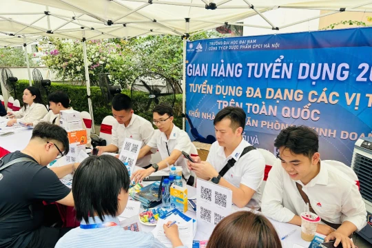 Hà Nội: Tổ chức thành công phiên giao dịch việc làm cụm Hà Đông năm 2026