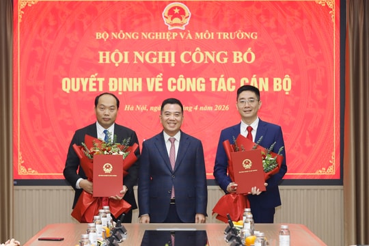 Ban Thường vụ Đảng ủy Bộ Nông nghiệp và Môi trường tổ chức Hội nghị công bố quyết định về công tác cán bộ