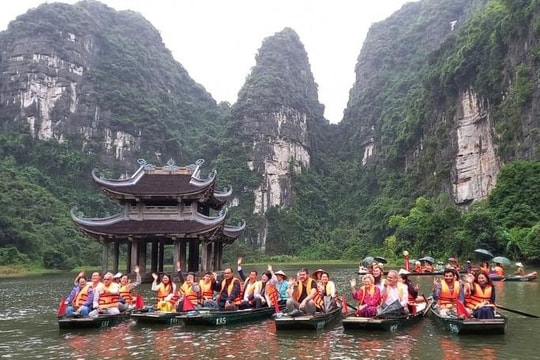 Du lịch tăng nhiệt, sôi động dịp nghỉ Lễ