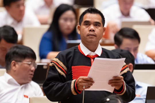 Sáng 22/4/2026: Quốc hội thảo luận tại hội trường