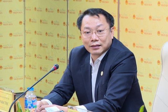 Từ giảng đường đến lá phiếu trách nhiệm