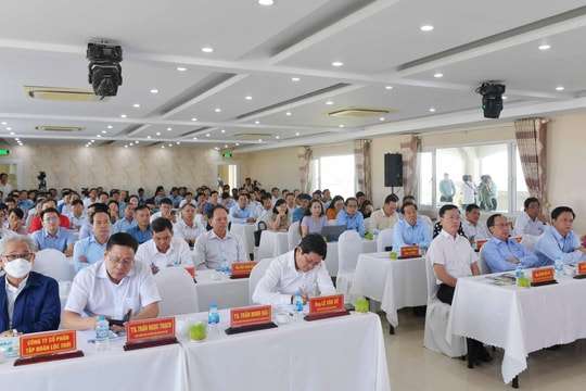 Gỡ “nút thắt” liên kết, nâng giá trị hạt gạo Cà Mau