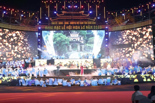Bài 1: Đánh thức “mỏ vàng” di sản