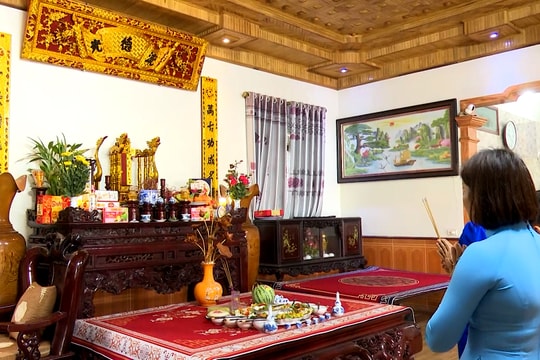 Mâm cơm tri ân hướng về nguồn cội