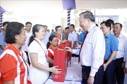 Chăm lo cho công nhân bằng giải pháp căn cơ, lâu dài