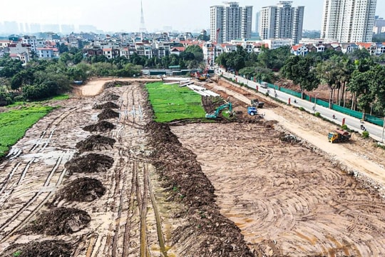 Hà Nội: Tăng tốc các dự án trọng điểm, đảm bảo lợi ích người dân