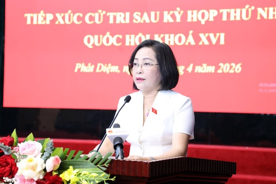 Phó Chủ tịch Quốc hội Nguyễn Thị Thanh tiếp xúc cử tri tại Ninh Bình