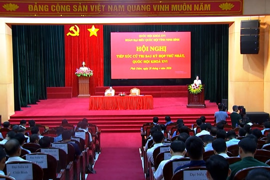 Sớm có chính sách tăng lương và phụ cấp cho công chức