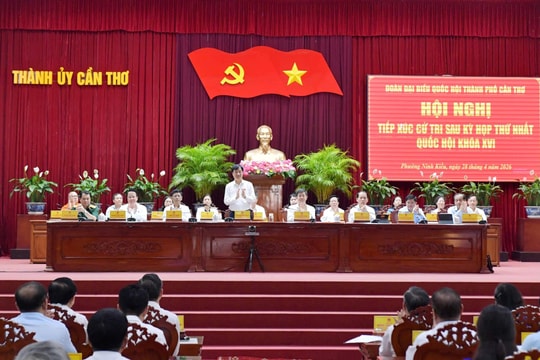 Đoàn ĐBQH TP. Cần Thơ tiếp xúc cử tri sau Kỳ họp thứ Nhất, Quốc hội Khóa XVI