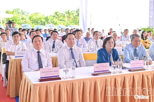 Phó Chủ tịch Quốc hội Nguyễn Khắc Định tham dự Lễ khởi công Bảo tàng Trường Sa tại Khánh Hòa