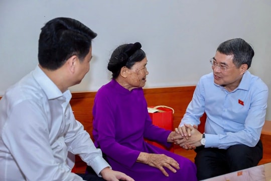 TP. Hải Phòng hoàn thành trao quà tri ân người có công dịp 30/4
