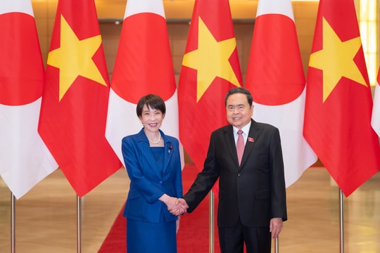 Chủ tịch Quốc hội Trần Thanh Mẫn hội kiến Thủ tướng Nhật Bản Takaichi Sanae