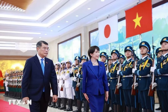 Thủ tướng Lê Minh Hưng chủ trì Lễ đón chính thức Thủ tướng Nhật Bản Takaichi Sanae