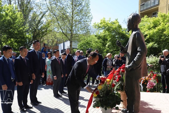 Ho Chi Minh’s thought on international solidarity highlighted in Hungary