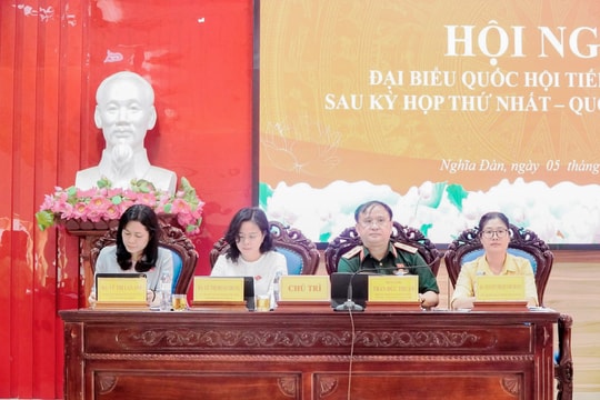 Sớm điều chỉnh tiền lương, nâng mức phụ cấp cho cán bộ cấp xã