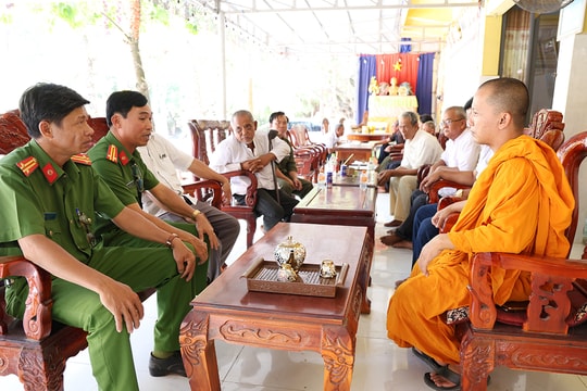 An Giang: Phát huy vai trò chức sắc tôn giáo trong thực hiện “xã không ma túy”
