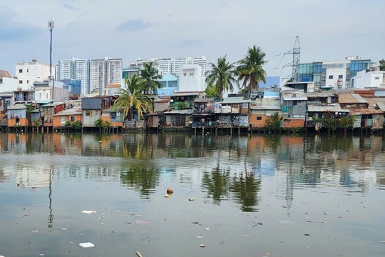 TP. Hồ Chí Minh: Đẩy nhanh chỉnh trang đô thị, di dời nhà ven kênh, rạch