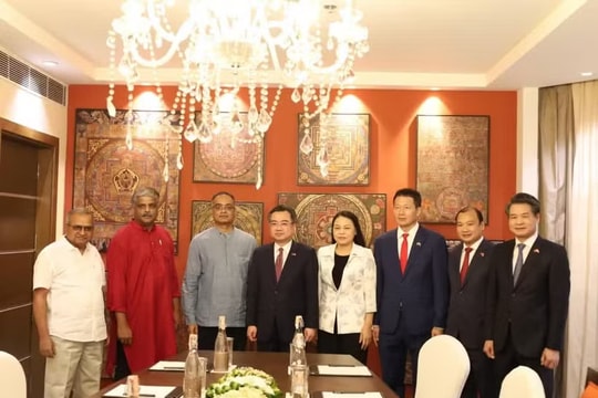Vietnam fosters ties with Communist Party of India, Communist Party of India-Marxist