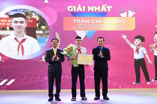 Bức thư gửi robot của nam sinh lớp 9 giành giải Nhất quốc gia viết thư UPU 2026