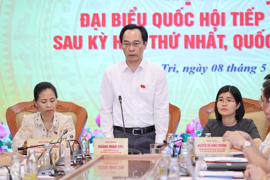 Bộ trưởng Bộ GD-ĐT Hoàng Minh Sơn tiếp xúc cử tri sau Kỳ họp thứ nhất Quốc hội khóa XVI