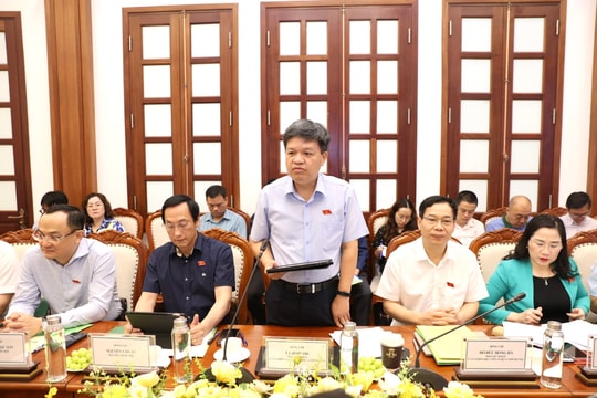 Đoàn khảo sát của Ủy ban Khoa học, Công nghệ và Môi trường làm việc với Tập đoàn Hóa chất Việt Nam