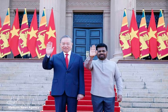 Sri Lanka stages welcome ceremony for top Vietnamese leader with 21-gun salute