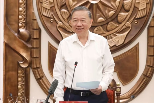 Top leader calls for overhaul of Presidential Office's operations and governance