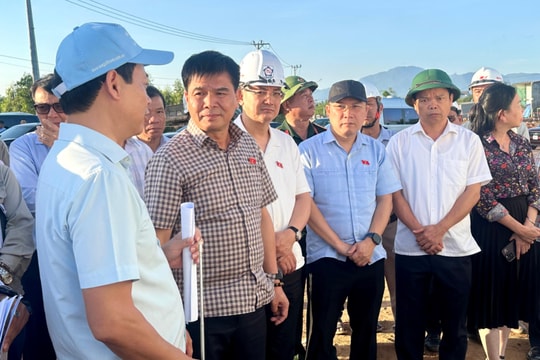 Ủy ban Kinh tế và Tài chính khảo sát thực địa dự án cao tốc Quy Nhơn - Pleiku