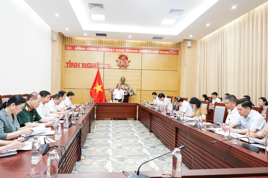 Rà soát chính sách thi đua, khen thưởng bảo đảm thực chất, đúng đối tượng