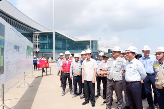 Phó Chủ tịch Quốc hội Nguyễn Hồng Diên khảo sát các dự án giao thông trọng điểm tại TP. Hồ Chí Minh, Đồng Nai