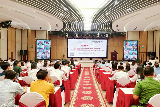 Đổi mới tư duy để kiến tạo phát triển