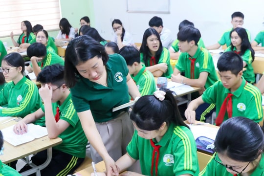 Tỷ lệ chọi tăng cao, học sinh Hà Nội bước vào chặng “nước rút” trước kỳ thi lớp 10
