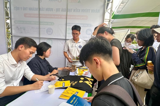 Doanh nghiệp “săn” nhân lực tại Học viện Nông nghiệp Việt Nam