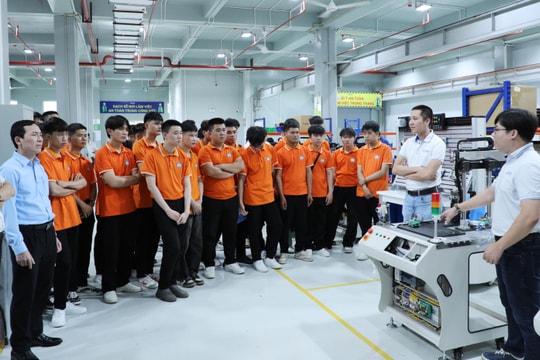 ETEK xây dựng mô hình đào tạo chuyển đổi từ học đến làm