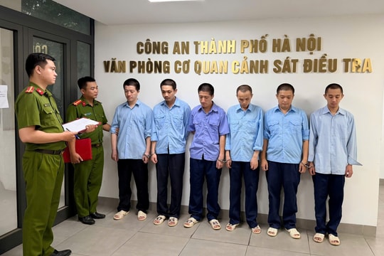 Hà Nội: Bóc gỡ đường dây buôn lậu 300kg vàng, giao dịch hơn 1.200 tỷ đồng
