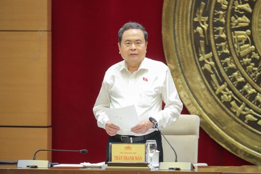Chủ tịch Quốc hội Trần Thanh Mẫn: Chuyển mạnh từ "tham mưu thủ tục" sang "tham mưu chiến lược"