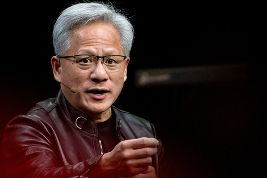 CEO NVIDIA: Người không biết dùng AI mới có nguy cơ mất việc