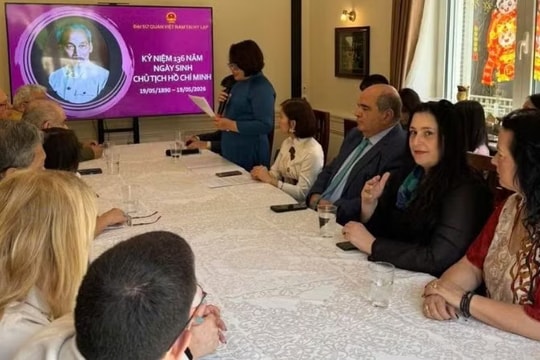 President Ho Chi Minh's birth anniversary commemorated in Greece