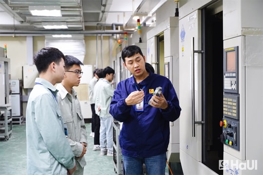 Thực hiện quốc tế hóa giáo dục: Đại học Công nghiệp Hà Nội triển khai 15 chương trình đào tạo bằng tiếng Anh