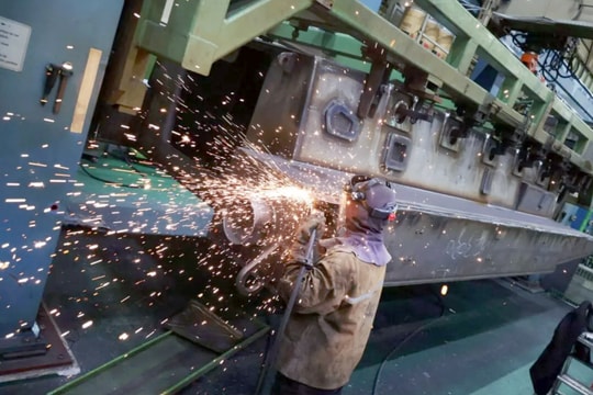 Châu Á bước vào “siêu chu kỳ công nghiệp” mới