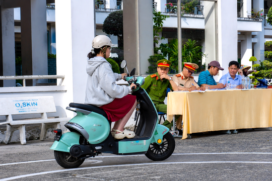 TP. Hồ Chí Minh: Đồng hành cùng học sinh tham gia giao thông an toàn